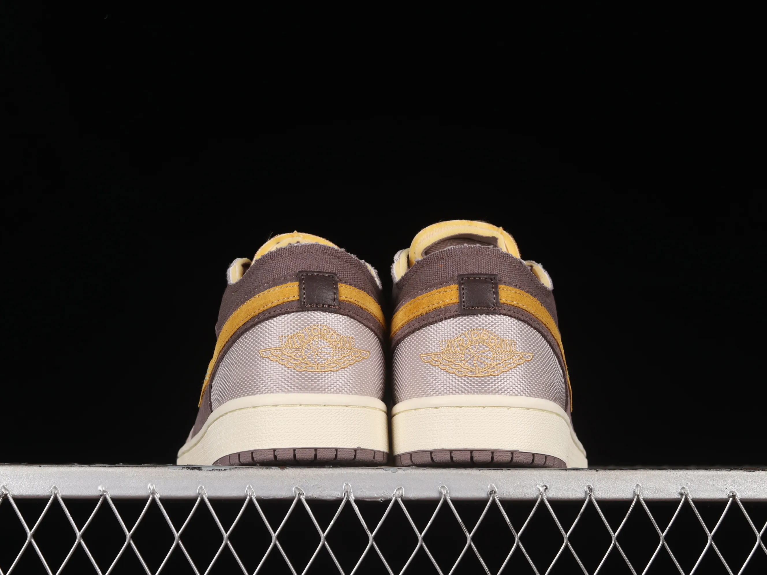 All categories Air Jordan Jordan series basketball shoes Air Jordan 1 Low Z version Air Jordan 1 Low "Taupe Hazet" AJ1 Joe 1 meter purple orange retro culture and leisure sports sneakers DN1635-200